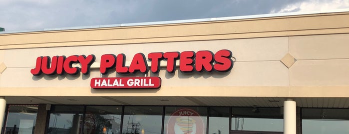 Juicy Platters is one of สถานที่ที่ Ryan ถูกใจ.