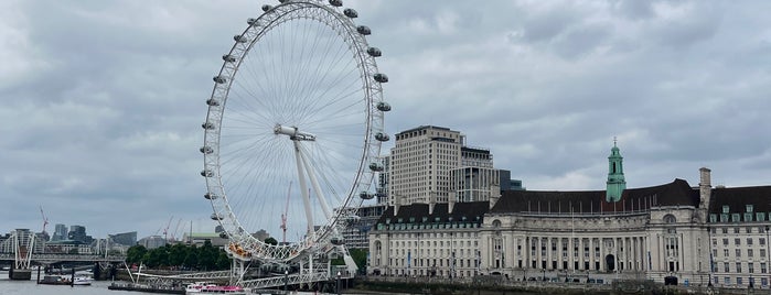 London Eye / Waterloo Pier is one of London Sightseeing.