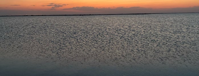 Taibah Beach is one of Jubail.