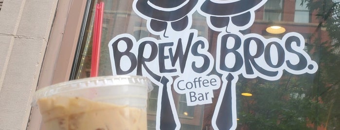 Brews Bros Lounge is one of Lugares favoritos de Brad.