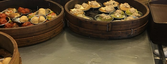 Town Steamboat / Dim Sum Food Restaurant (火锅之家 / 点心小厨) is one of Other In Penang.