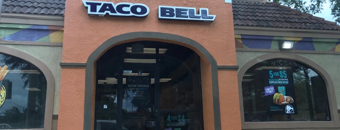 Taco Bell is one of visited here.