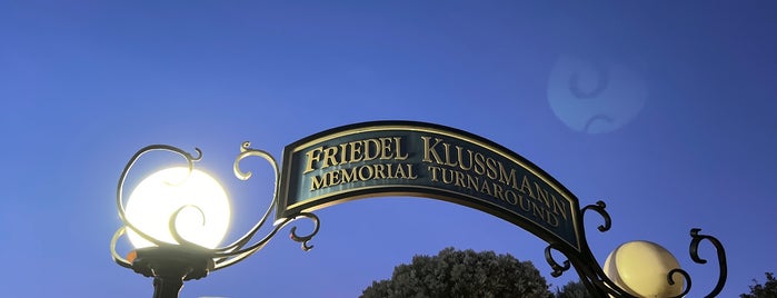 Friedel Klussmann Memorial Turnaround is one of Not all those that wander are lost.