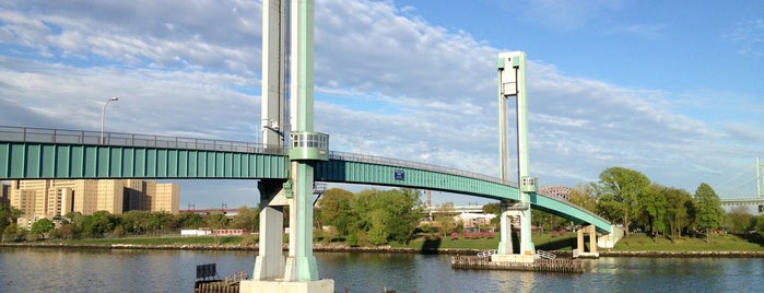 Wards Island Bridge is one of NYC to-do.
