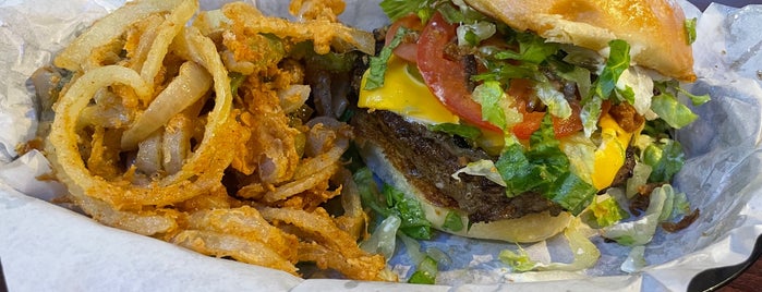 Dutch's Hamburgers is one of TM 50 Best Burgers in Texas.