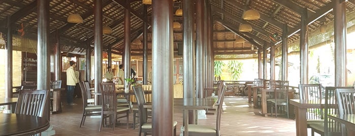 Wooden House Restaurant is one of phu quoc-vietnam.