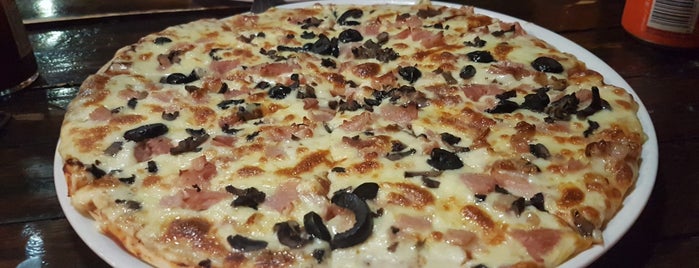 Pizza Plus is one of Orte, die Kathryn gefallen.