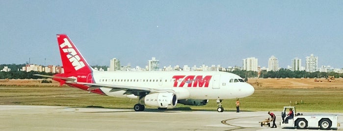 LATAM Airlines Brasil is one of Visitados.