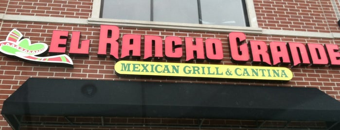 El Rancho Nuevo is one of สถานที่ที่ Andy ถูกใจ.