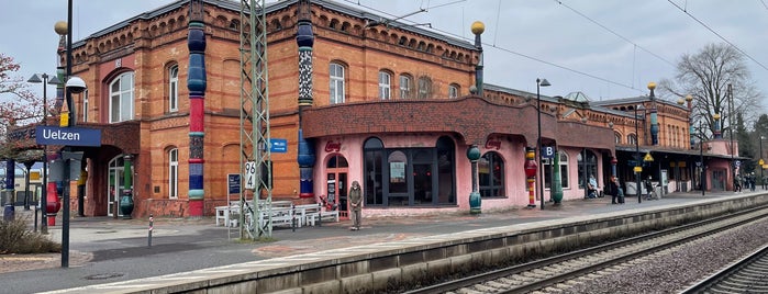 Bahnhof Uelzen is one of Official DB Bahnhöfe.
