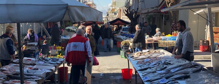 Λαϊκή Αγορά Καισαριανής is one of Kyriaki'nin Beğendiği Mekanlar.