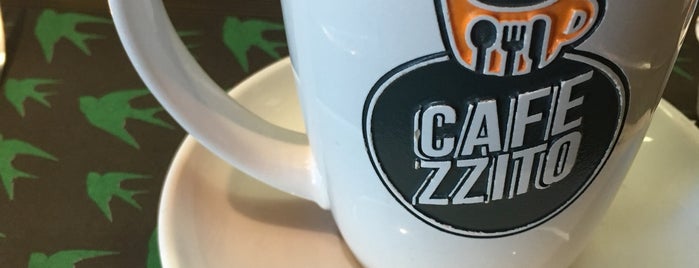Cafezzito is one of Locais curtidos por Carlos.
