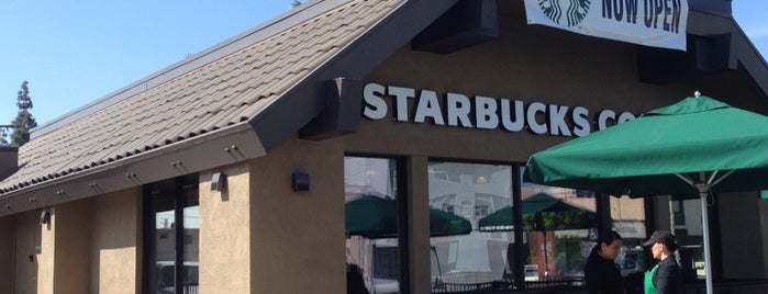 Starbucks is one of Jamez : понравившиеся места.