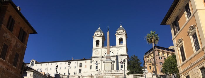 Escalera de la Trinidad de los Montes is one of Rome Trip - Planning List.