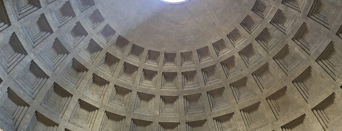 Pantheon is one of Rome.