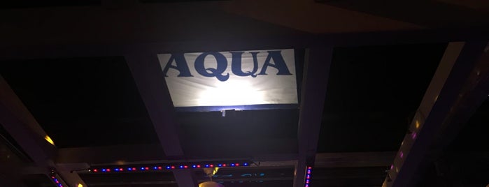 Aqua Music Bar is one of Gidilebilecek yerler.