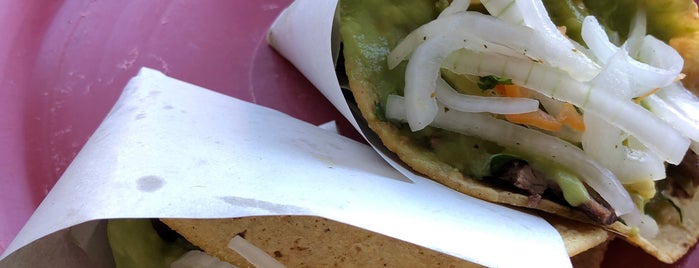 Taqueria La Guerita is one of Kimmie's Saved Places.