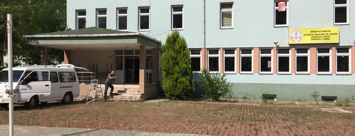 Ayancık teknik ve endüstri meslek lisesi is one of Sinop İŞ.