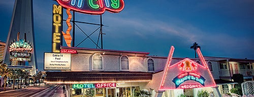 Fun City Motel is one of NEVADA: Vintage Signs & Offbeat Attractions.