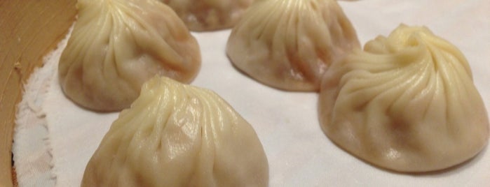 Din Tai Fung 鼎泰豐 is one of Orte, die mikko gefallen.