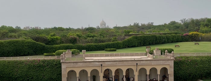 The Oberoi Amarvilas is one of Oteller.