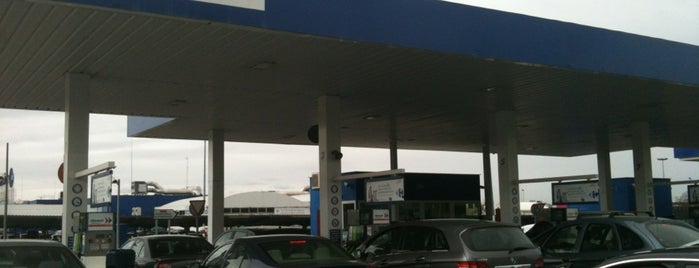 Gasolinera Carrefour is one of Estaciones de Servicio.