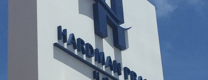 Hardman Praia Hotel is one of Guilherme : понравившиеся места.