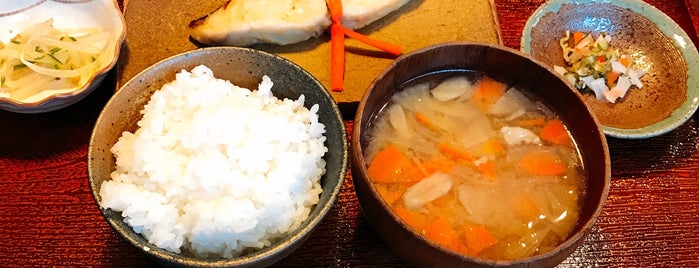 家のごはん is one of Must-visit Food in 逗子市.