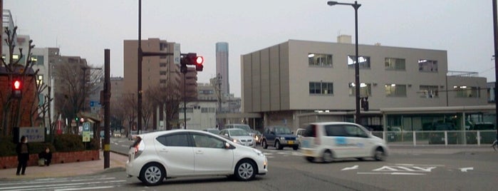 三社交差点 is one of 昭和通り(石川県道146号金沢停車場南線).