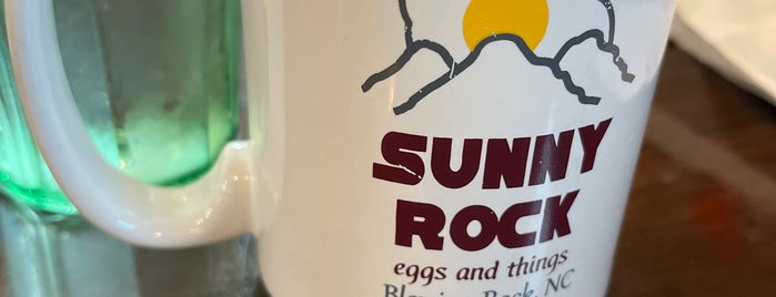 Sunny Rock- Eggs and Things is one of สถานที่ที่บันทึกไว้ของ Mark.