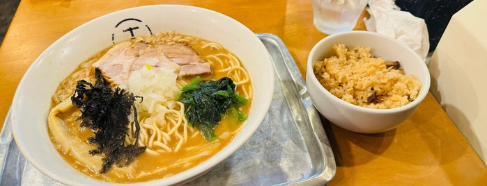 十八製麺 is one of ラーメン6.
