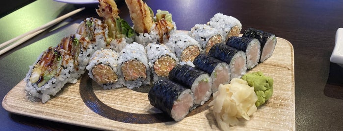 Sake Sushi Hibachi Steakhouse is one of Tempat yang Disukai George.