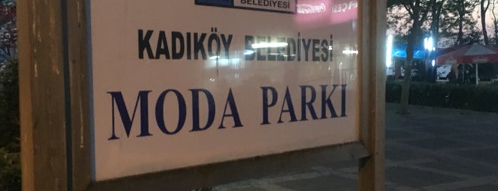 Moda Parkı is one of İstanbul'un Parkları ve Yeşil Alanları.