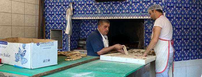 Sakarya Pide Fırını is one of Aydınさんの保存済みスポット.