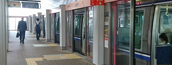 Yurikamome Toyosu Station (U16) is one of cycling.