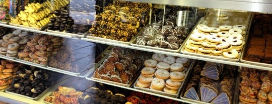 Del Ponte's Bakery is one of Best places in Boston, MA.