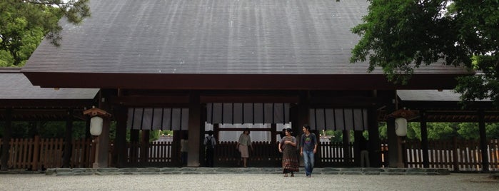 Atsuta-Jingū Shrine is one of 八百万の神々 / Gods live everywhere in Japan.