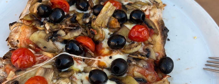 Ristorante Pizzeria Virgilio is one of Best restaurants in Italy.