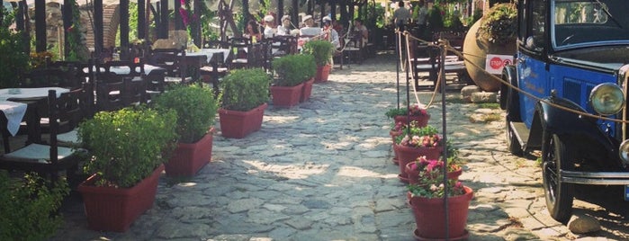 Restaurant Kapitanska Sreschta is one of Diana : понравившиеся места.