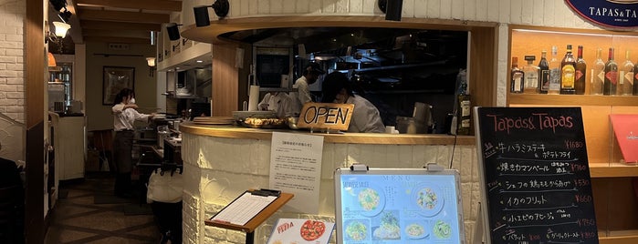 Tapas & Tapas is one of Smoke-free Tokyo restaurants.