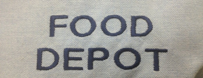 Food Depot #36 is one of Locais curtidos por Chester.