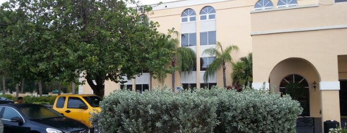 La Quinta Inn & Suites Miami Lakes is one of Tempat yang Disimpan Patrick.