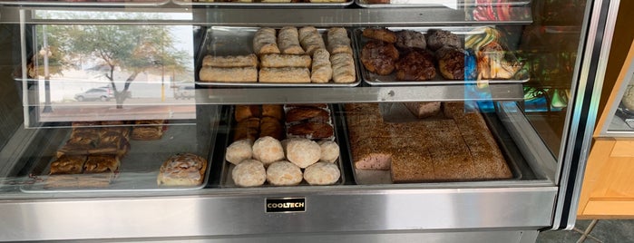 Le Cave's Bakery & Donuts is one of Tucson.