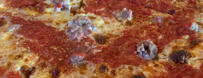 Russo’s Pizza is one of Hunterdon+Bucks.