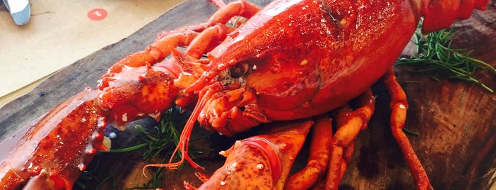 Crab and Claw is one of Foodtraveler_theworld: сохраненные места.