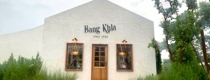 Bangkhla Cafe&Restaurant is one of สถานที่ที่ Huang ถูกใจ.