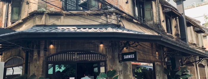 Sarnies is one of Tempat yang Disukai Foodtraveler_theworld.