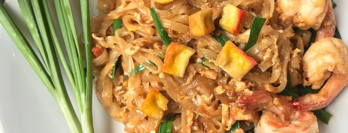 Por Dee Padthai is one of Foodtraveler_theworldさんのお気に入りスポット.