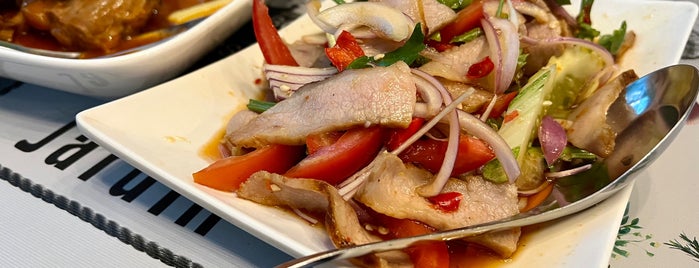 Krua Kaeng Phet is one of Rayong Good Food.