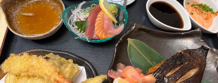 Tsukiji Takewaka is one of Posti che sono piaciuti a Foodtraveler_theworld.